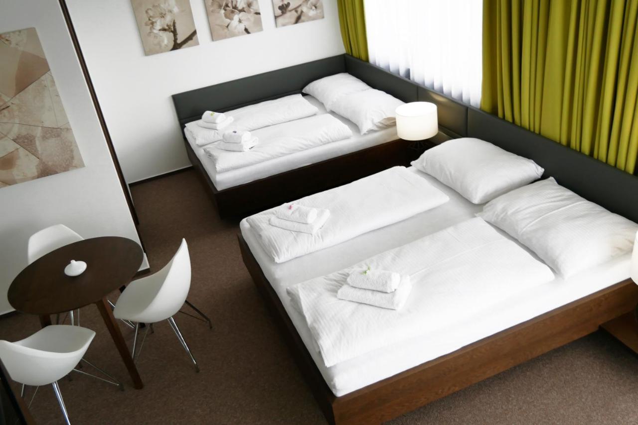 Hotel Harmony Medical & Wellness-Free Parking, 1,8Km From The Center Kromeriz Ngoại thất bức ảnh