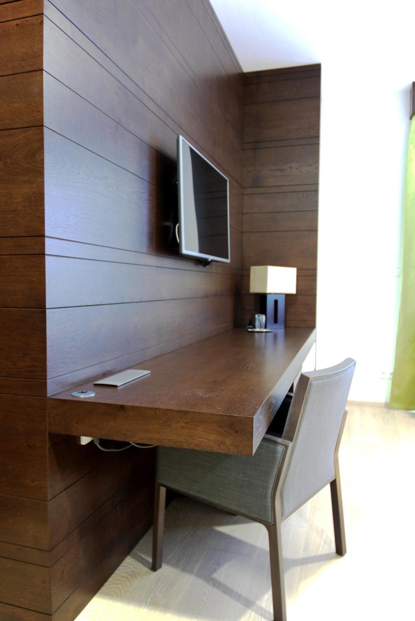 Hotel Harmony Medical & Wellness-Free Parking, 1,8Km From The Center Kromeriz Phòng bức ảnh